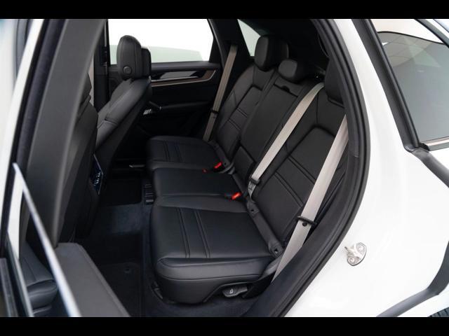 2025 Porsche Cayenne E-Hybrid Pompano Beach FL