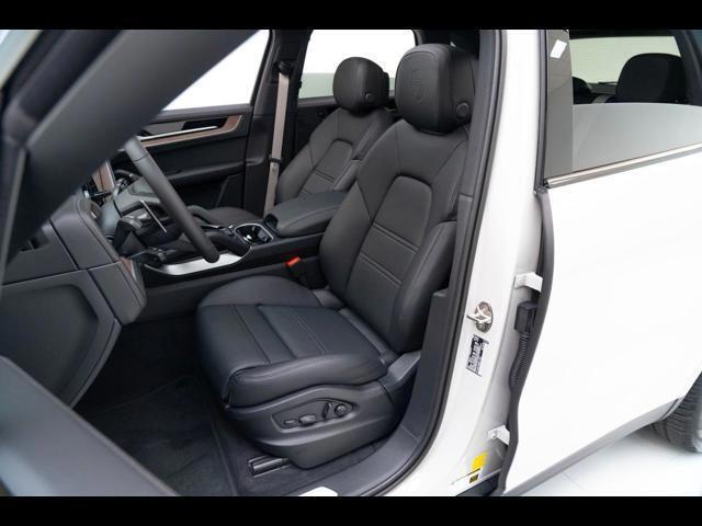 2025 Porsche Cayenne E-Hybrid Pompano Beach FL