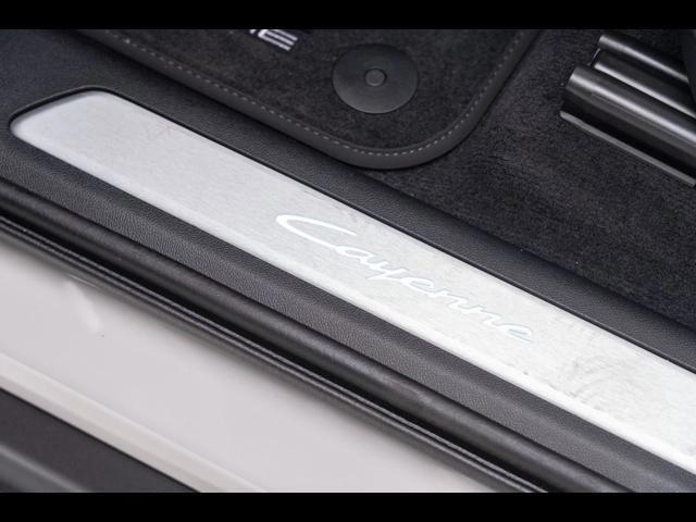 2025 Porsche Cayenne E-Hybrid Pompano Beach FL