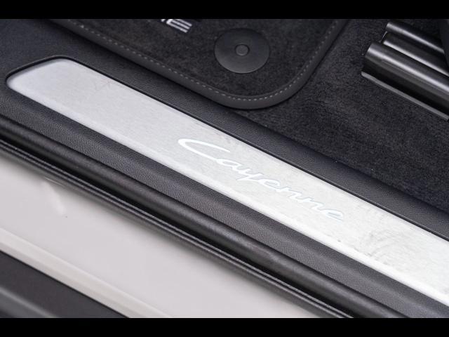 2025 Porsche Cayenne E-Hybrid Pompano Beach FL