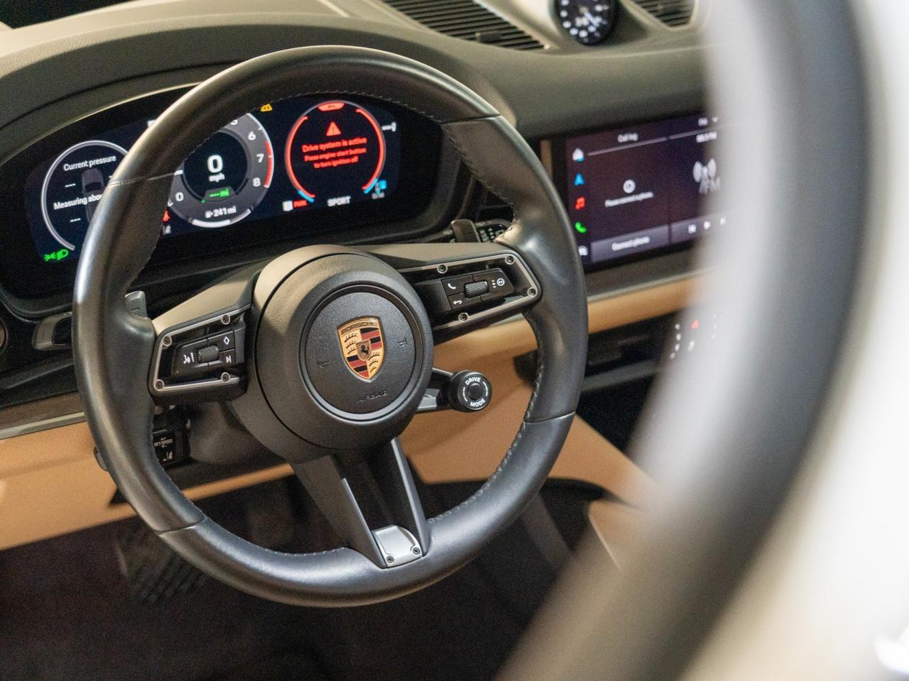 2025 Porsche Cayenne E-Hybrid Pompano Beach FL