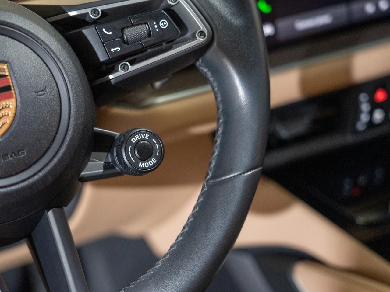 2025 Porsche Cayenne E-Hybrid Pompano Beach FL
