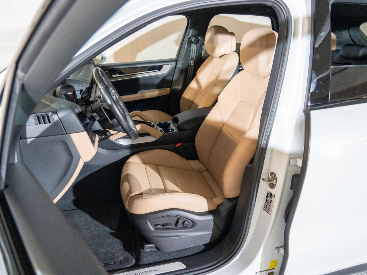 2025 Porsche Cayenne E-Hybrid Pompano Beach FL