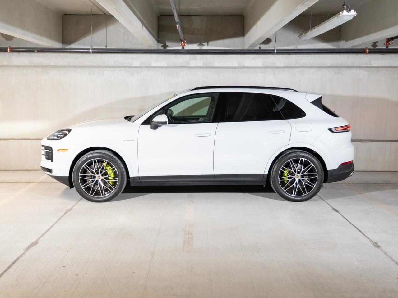 2025 Porsche Cayenne E-Hybrid Pompano Beach FL