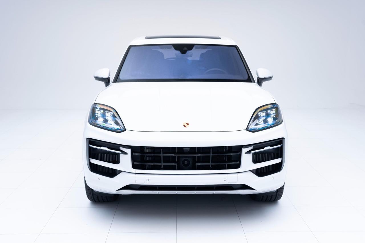 2025 Porsche Cayenne E-Hybrid Pompano Beach FL