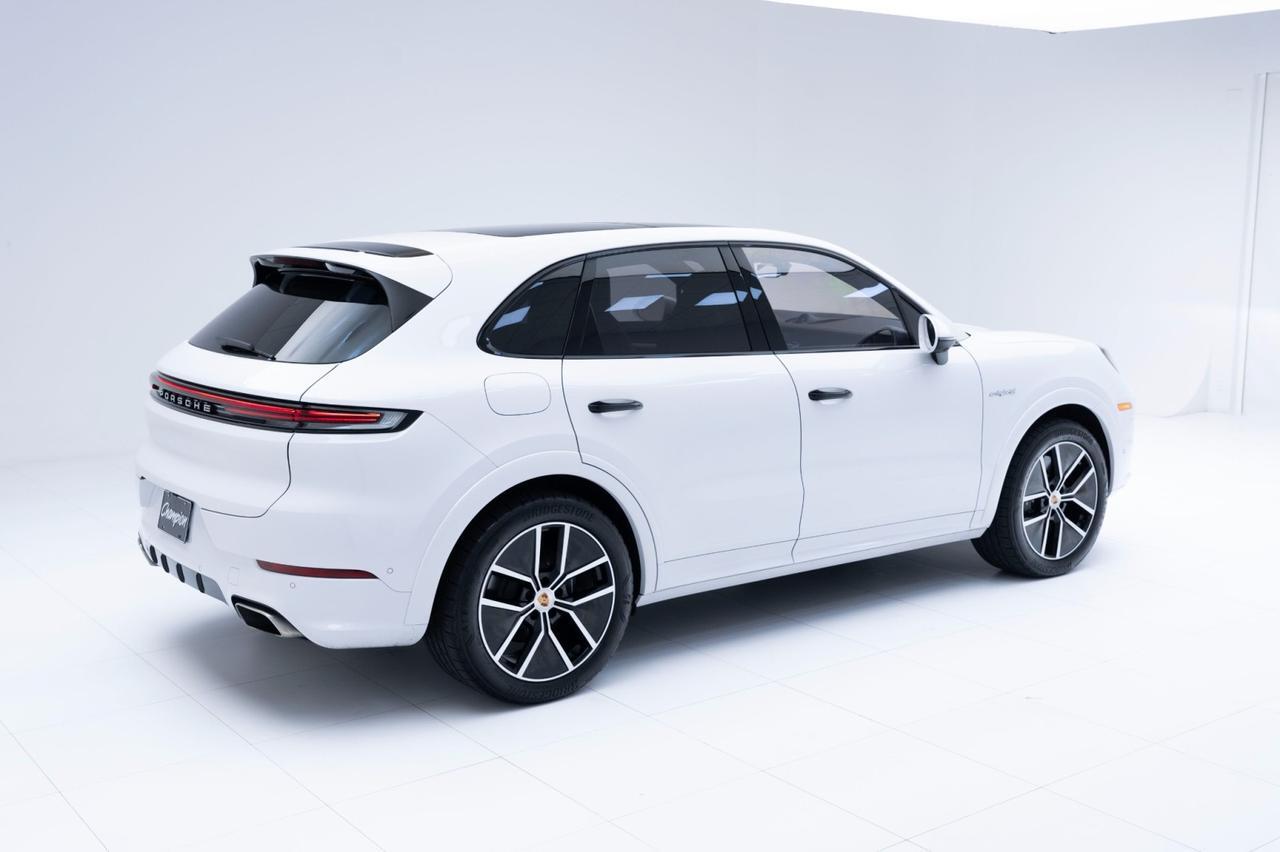 2025 Porsche Cayenne E-Hybrid Pompano Beach FL
