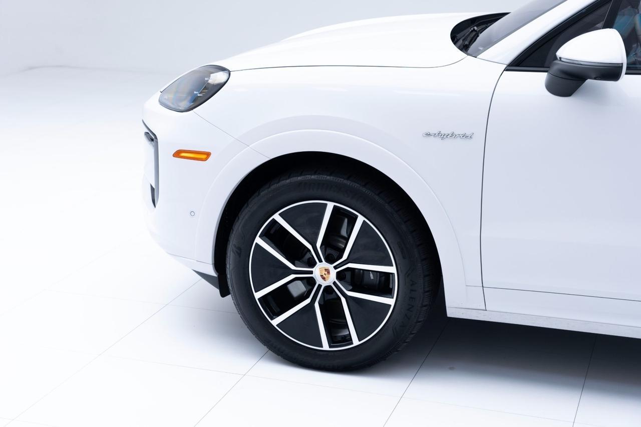 2025 Porsche Cayenne E-Hybrid Pompano Beach FL