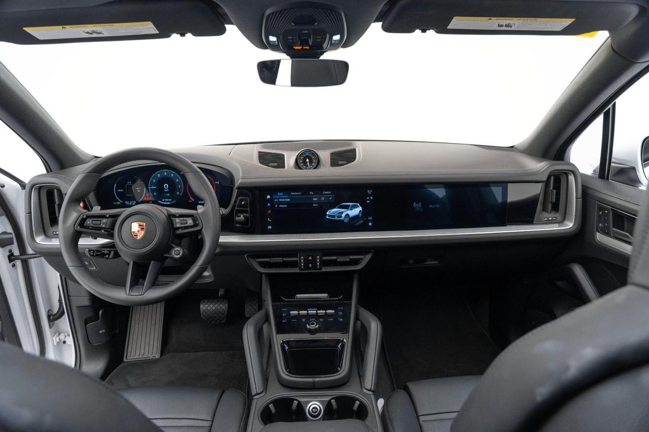 2025 Porsche Cayenne E-Hybrid Pompano Beach FL