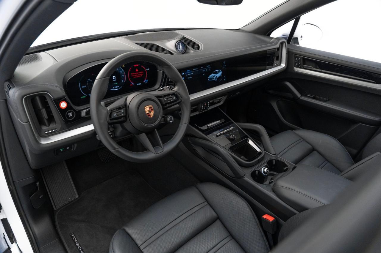 2025 Porsche Cayenne E-Hybrid Pompano Beach FL
