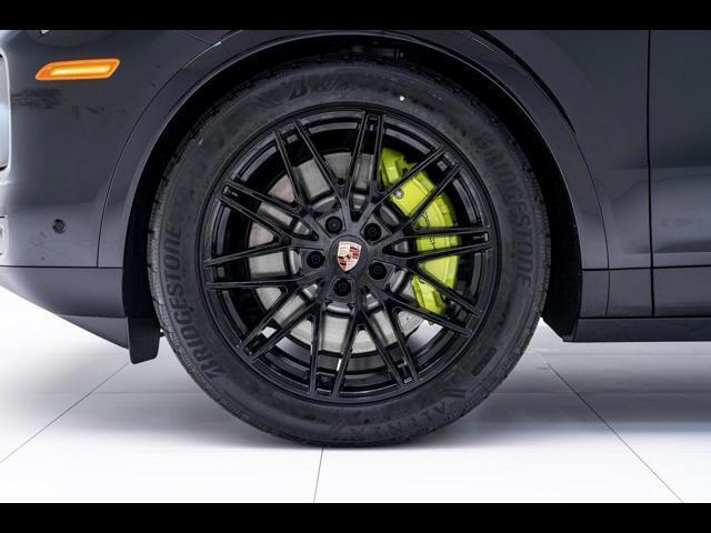 2025 Porsche Cayenne E-Hybrid Pompano Beach FL