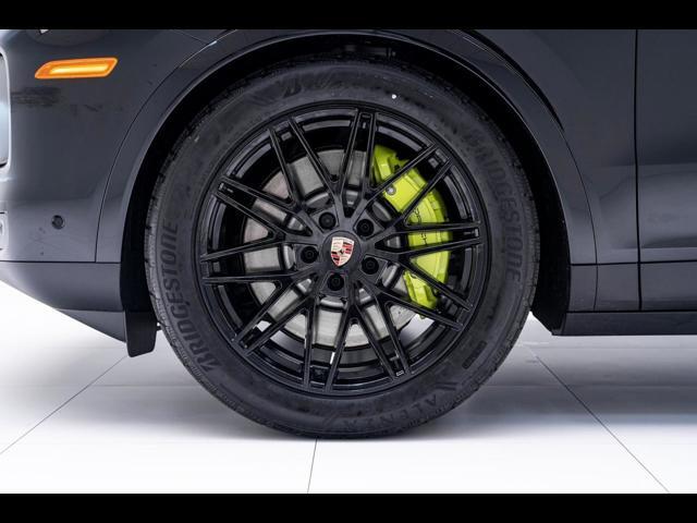 2025 Porsche Cayenne E-Hybrid Pompano Beach FL
