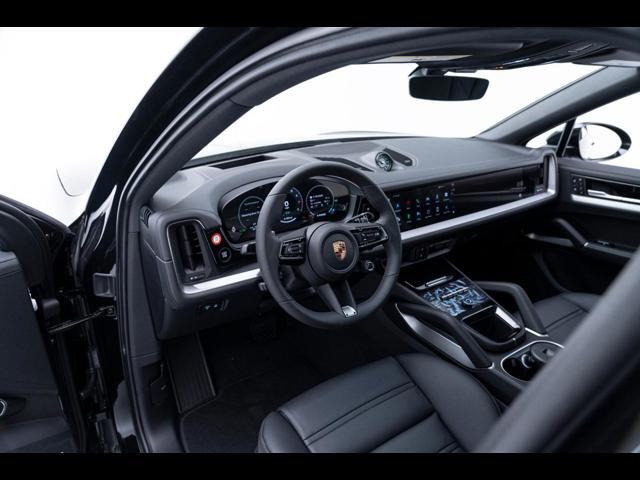 2025 Porsche Cayenne E-Hybrid Pompano Beach FL