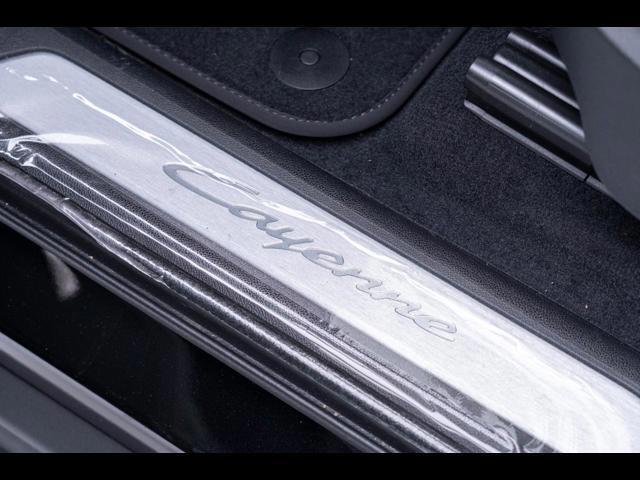 2025 Porsche Cayenne E-Hybrid Pompano Beach FL