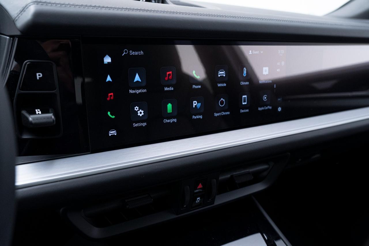 2025 Porsche Cayenne E-Hybrid Pompano Beach FL