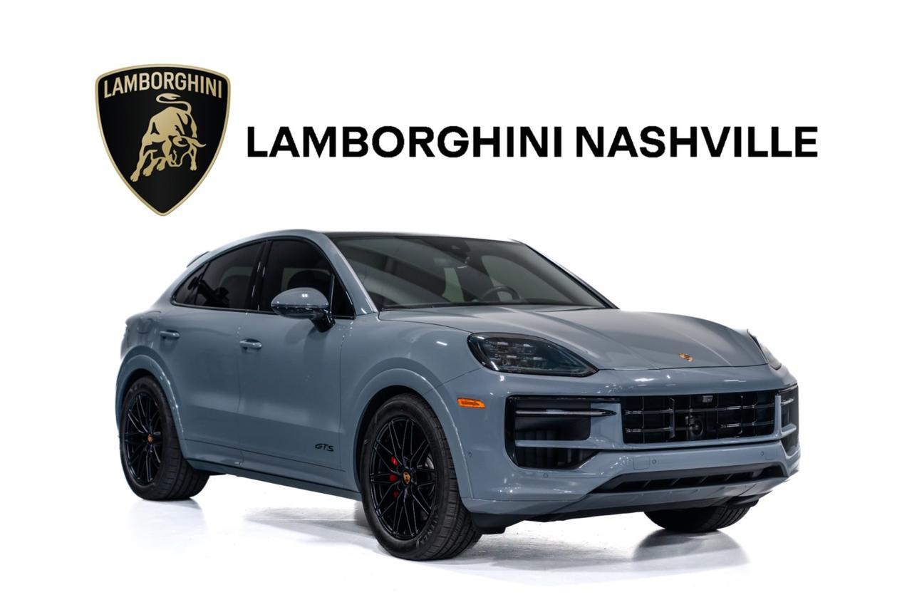 2025 Porsche Cayenne GTS
