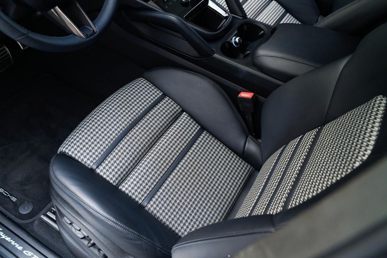 2025 Porsche Cayenne GTS Coupe Pompano Beach FL