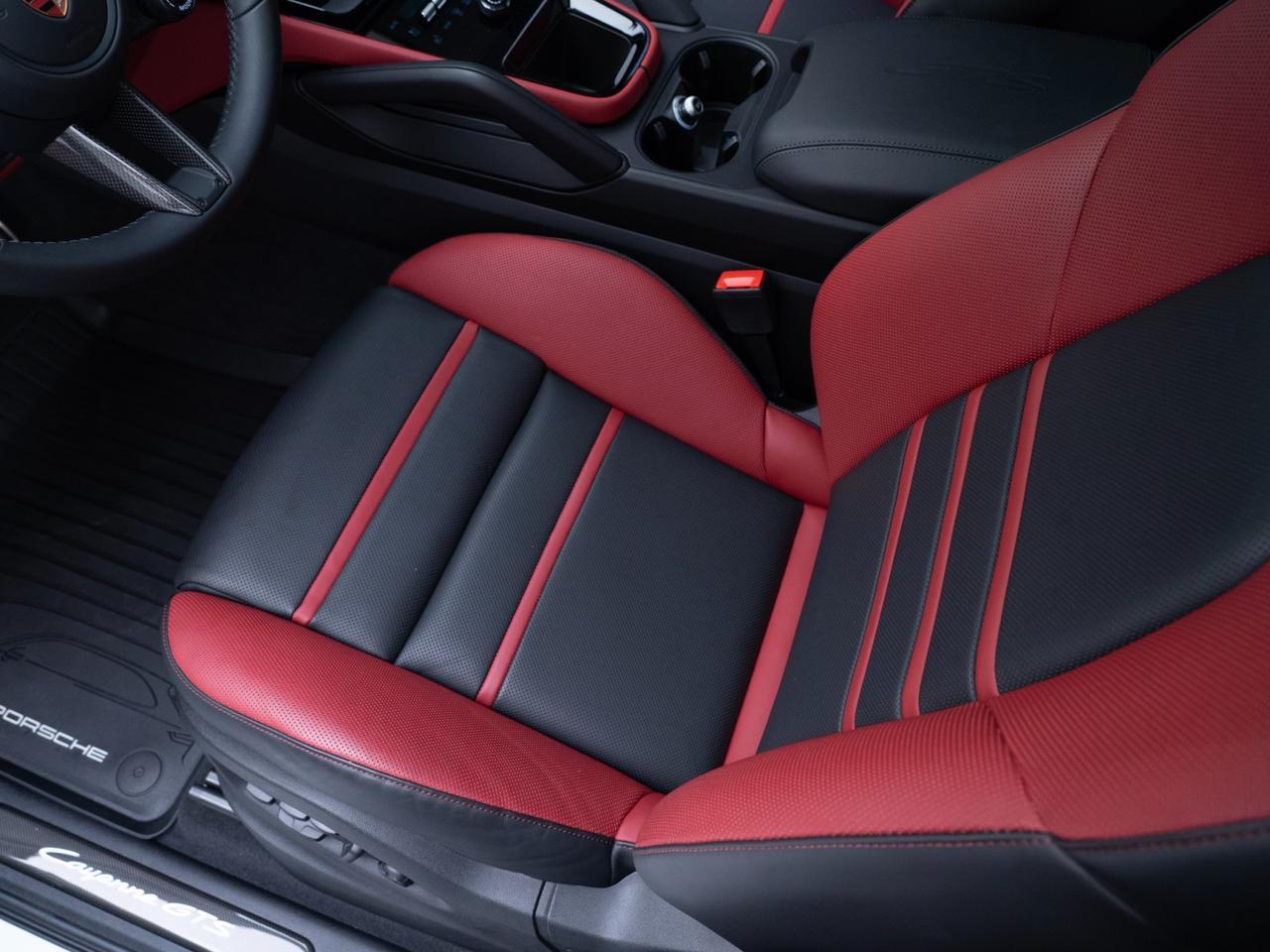 2025 Porsche Cayenne GTS Coupe Pompano Beach FL