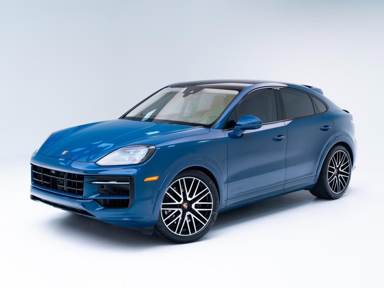 2025 Porsche Cayenne GTS Coupe