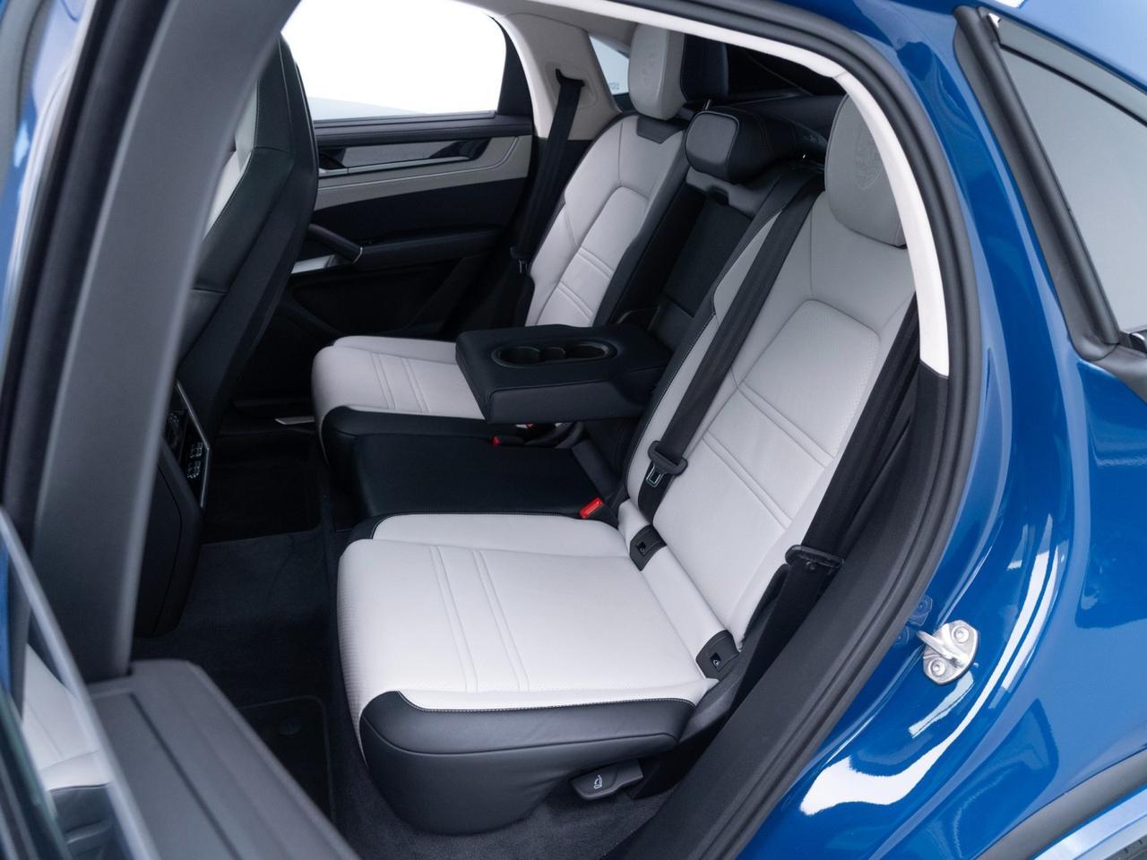 2025 Porsche Cayenne GTS Coupe Pompano Beach FL