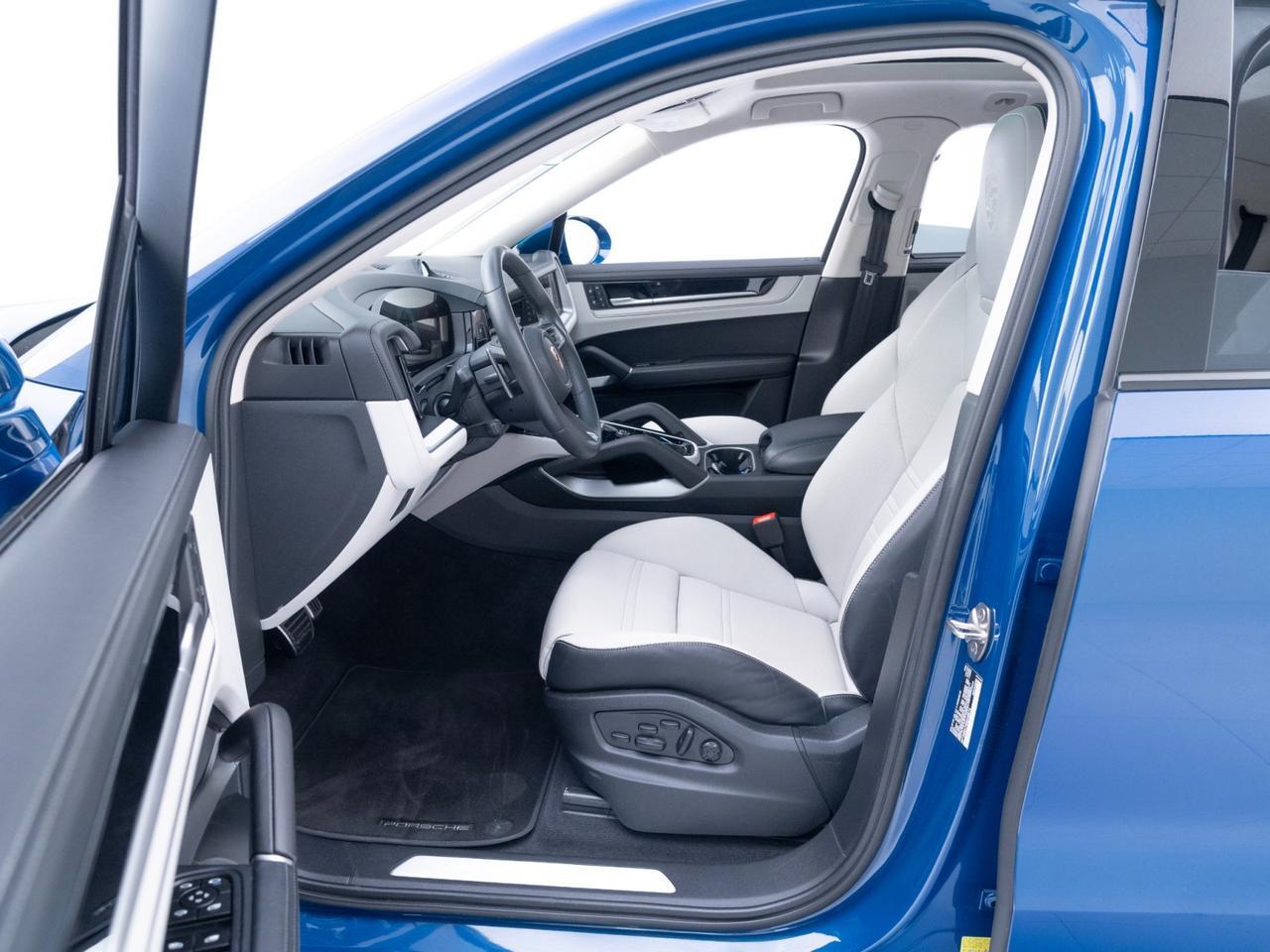 2025 Porsche Cayenne GTS Coupe Pompano Beach FL