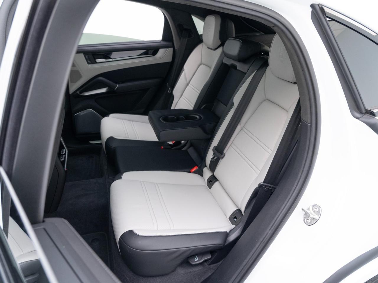 2025 Porsche Cayenne GTS Coupe Pompano Beach FL