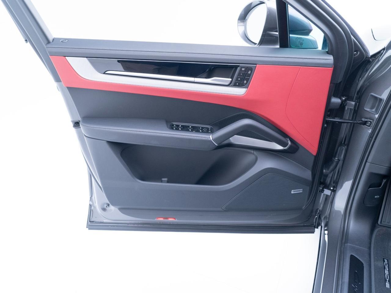 2025 Porsche Cayenne GTS Coupe Pompano Beach FL