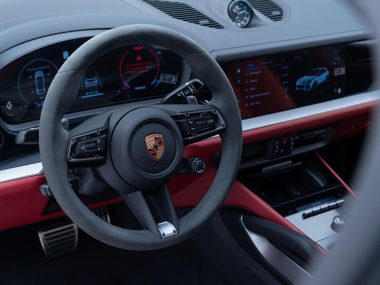 2025 Porsche Cayenne GTS Coupe Pompano Beach FL