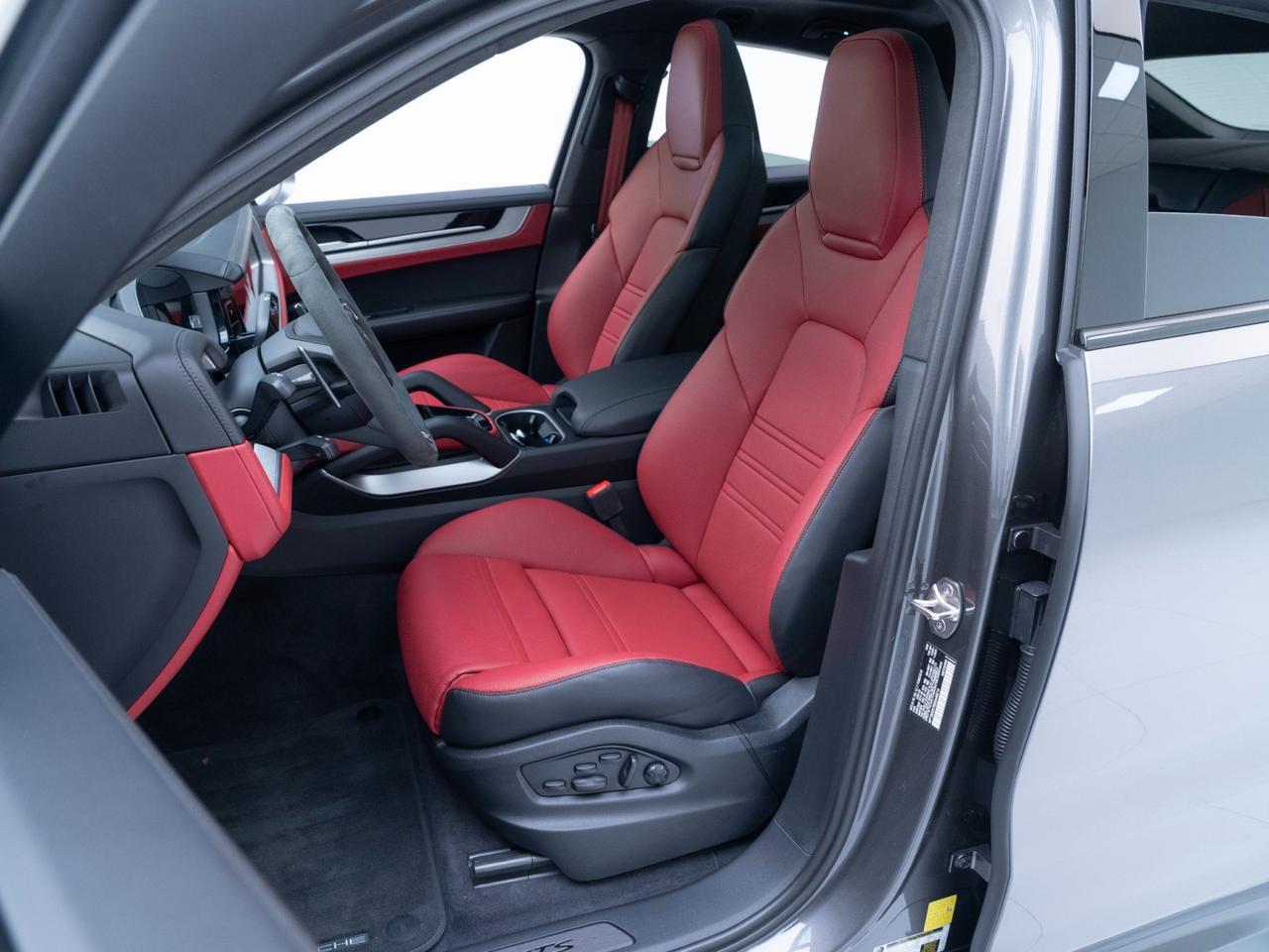 2025 Porsche Cayenne GTS Coupe Pompano Beach FL