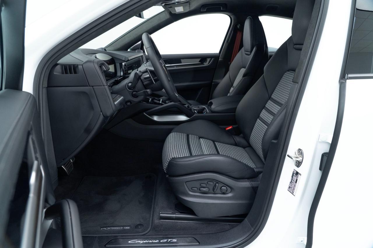 2025 Porsche Cayenne GTS Coupe Pompano Beach FL