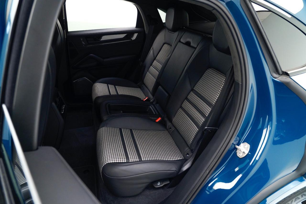 2025 Porsche Cayenne GTS Coupe Pompano Beach FL