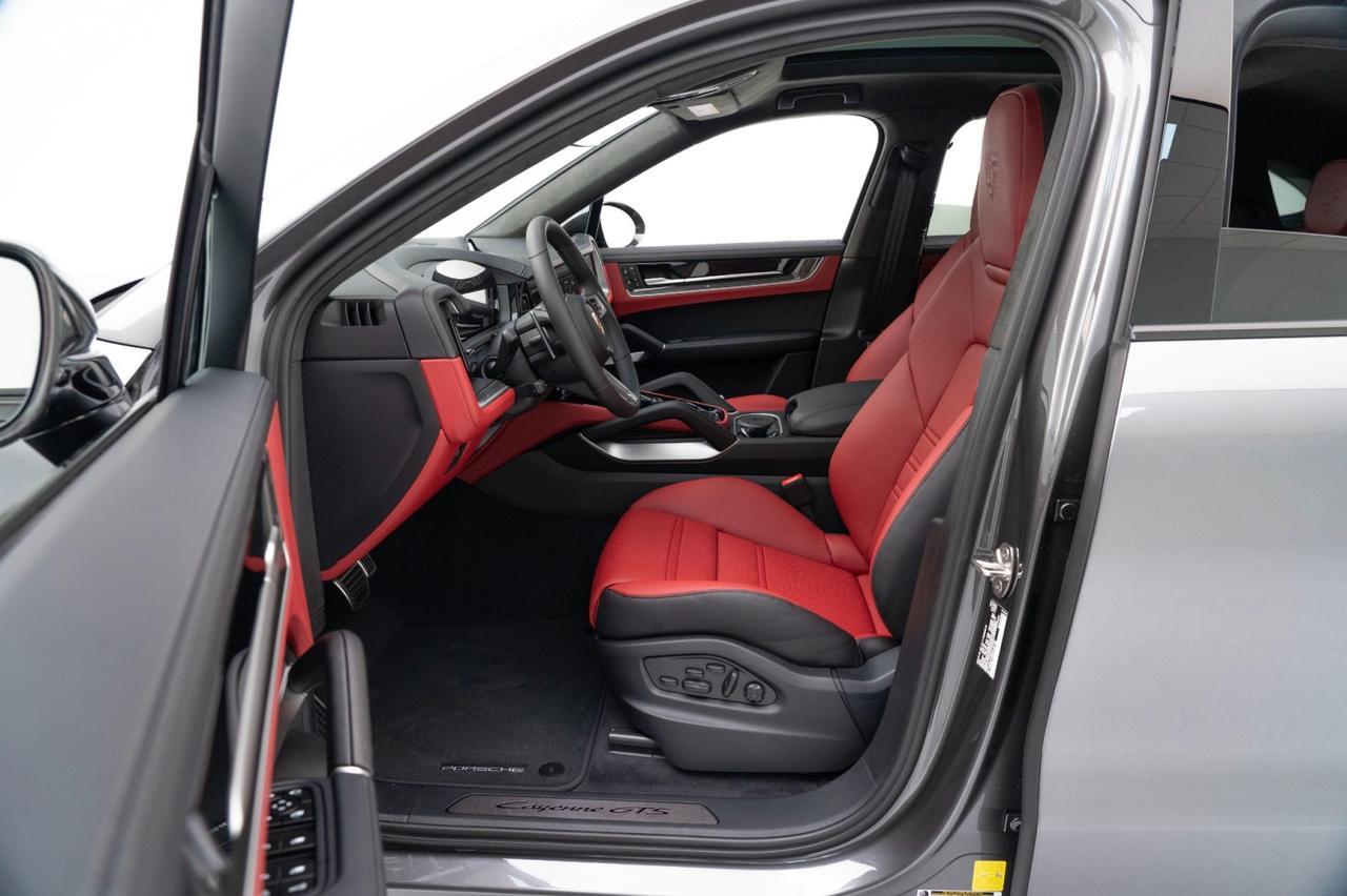 2025 Porsche Cayenne GTS Coupe Pompano Beach FL