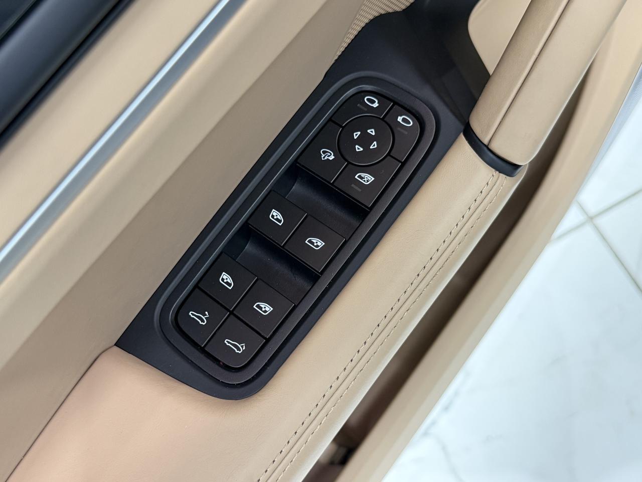 2025 Porsche Cayenne GTS Newark DE