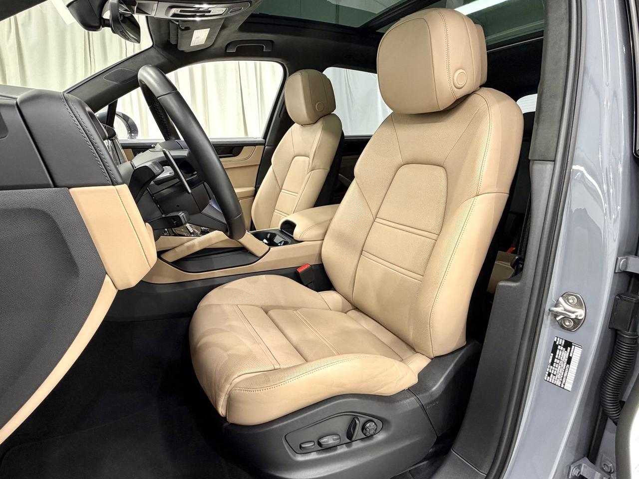 2025 Porsche Cayenne GTS Newark DE