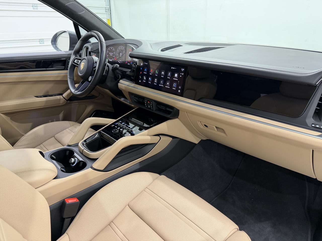 2025 Porsche Cayenne GTS Newark DE