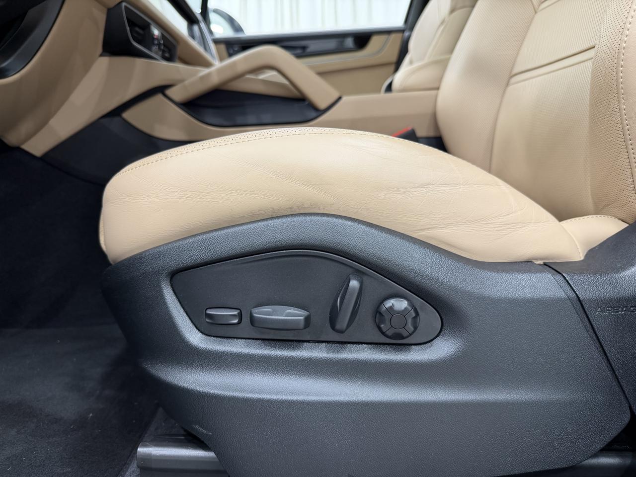2025 Porsche Cayenne GTS Newark DE