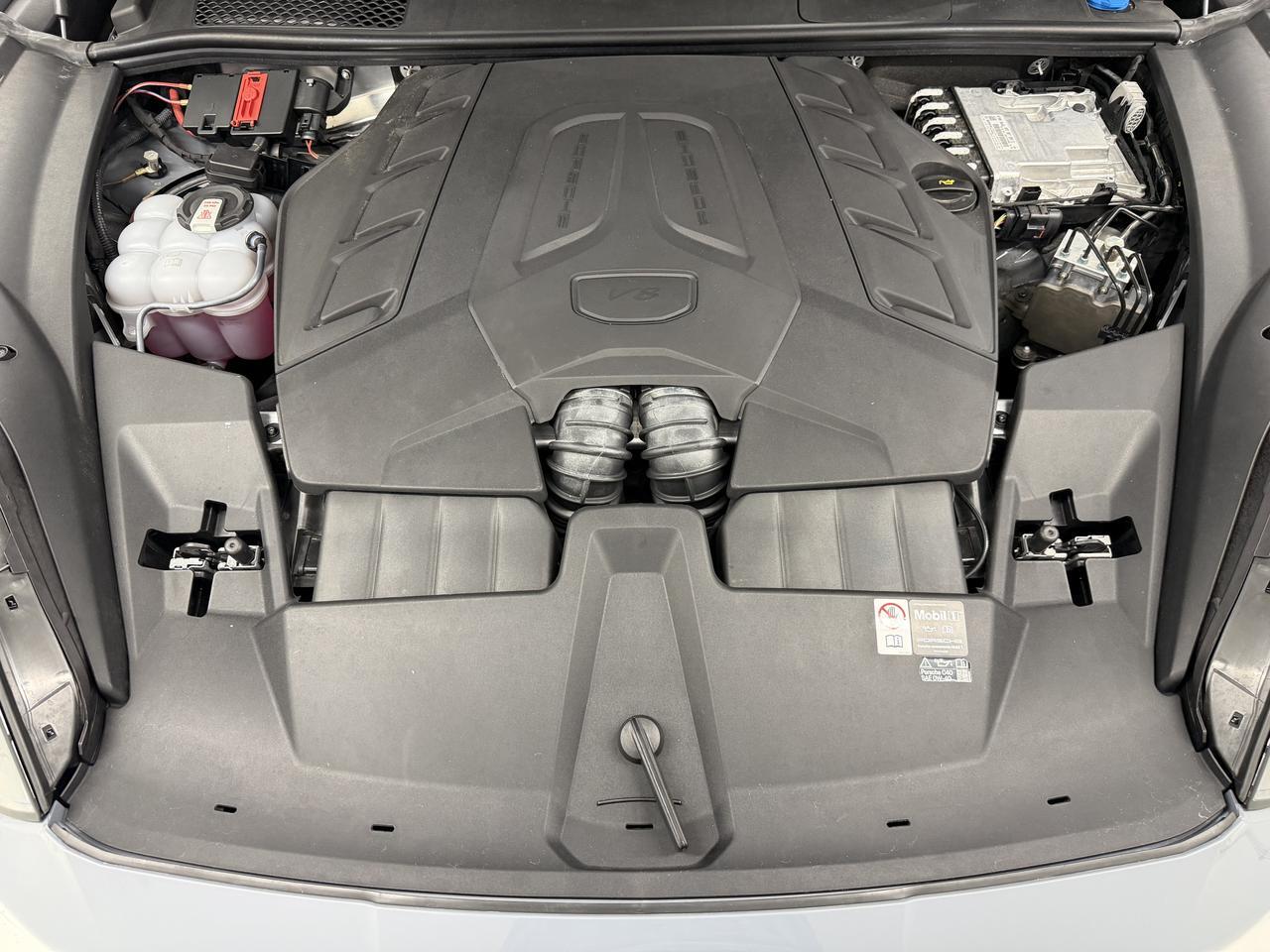 2025 Porsche Cayenne GTS Newark DE