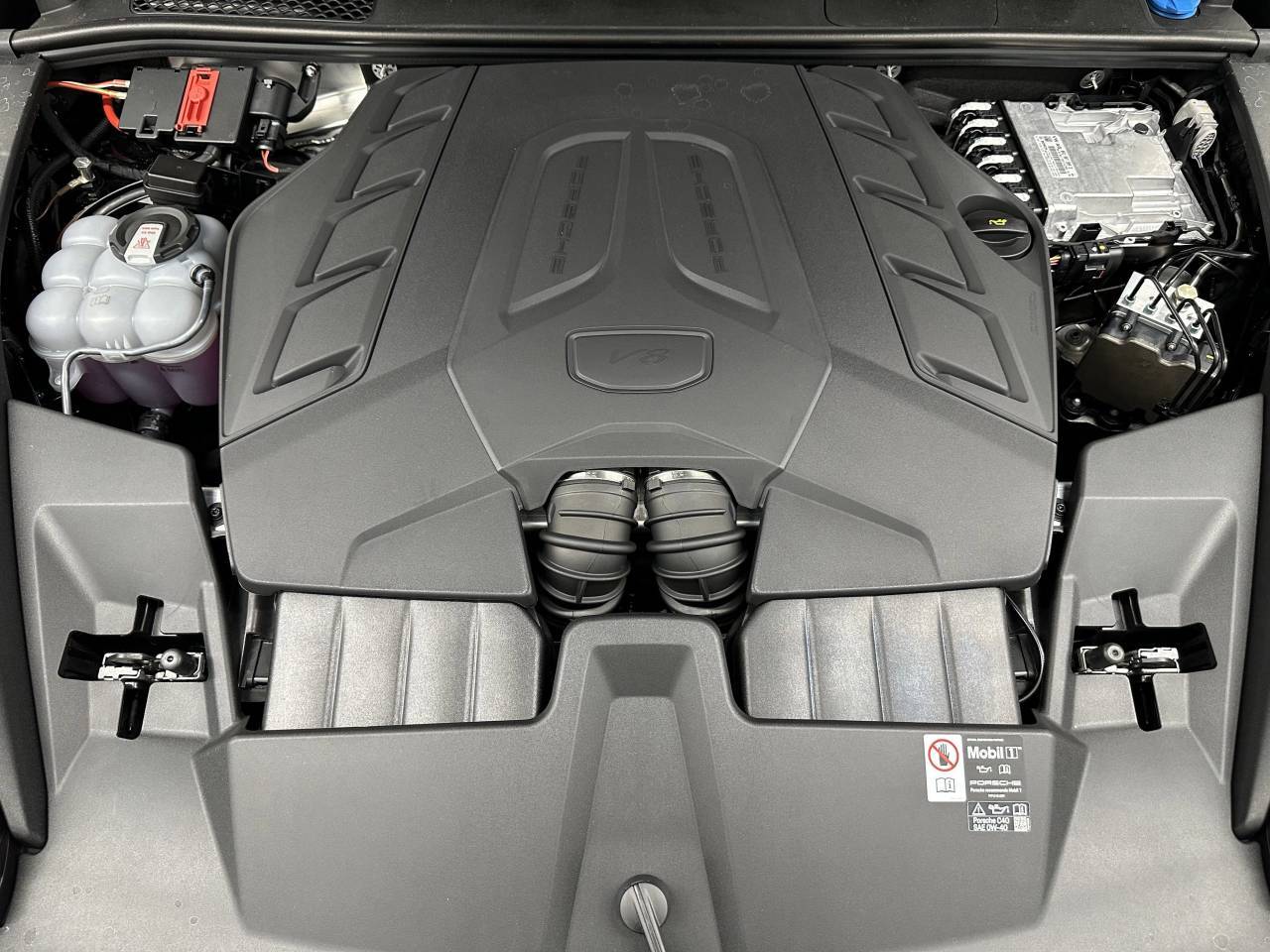 2025 Porsche Cayenne GTS Newark DE
