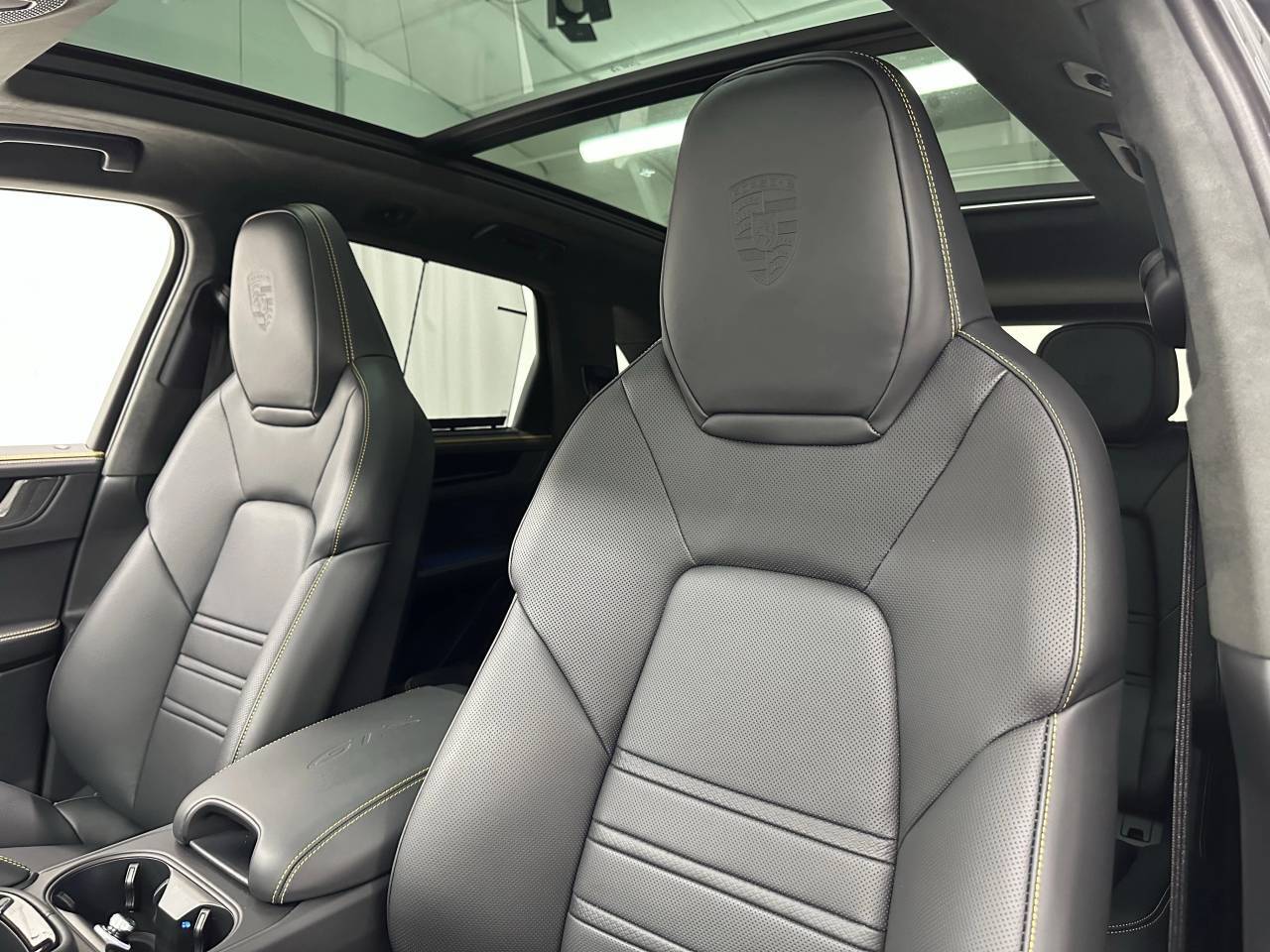 2025 Porsche Cayenne GTS Newark DE