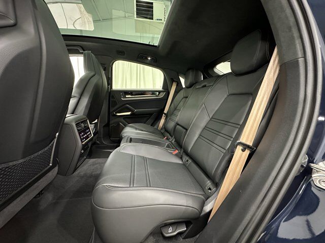 2025 Porsche Cayenne GTS Newark DE