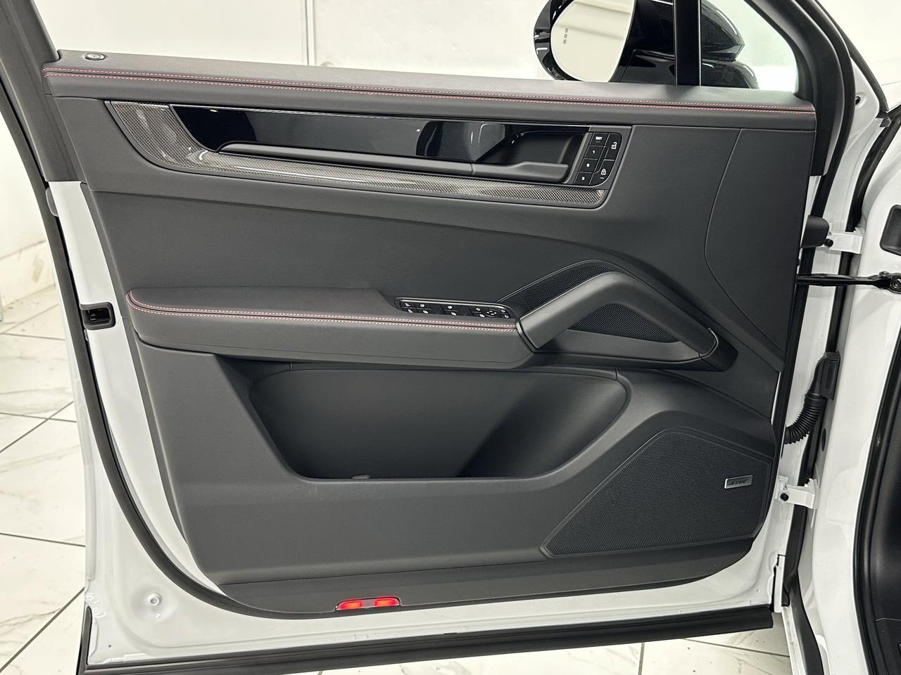 2025 Porsche Cayenne GTS Newark DE