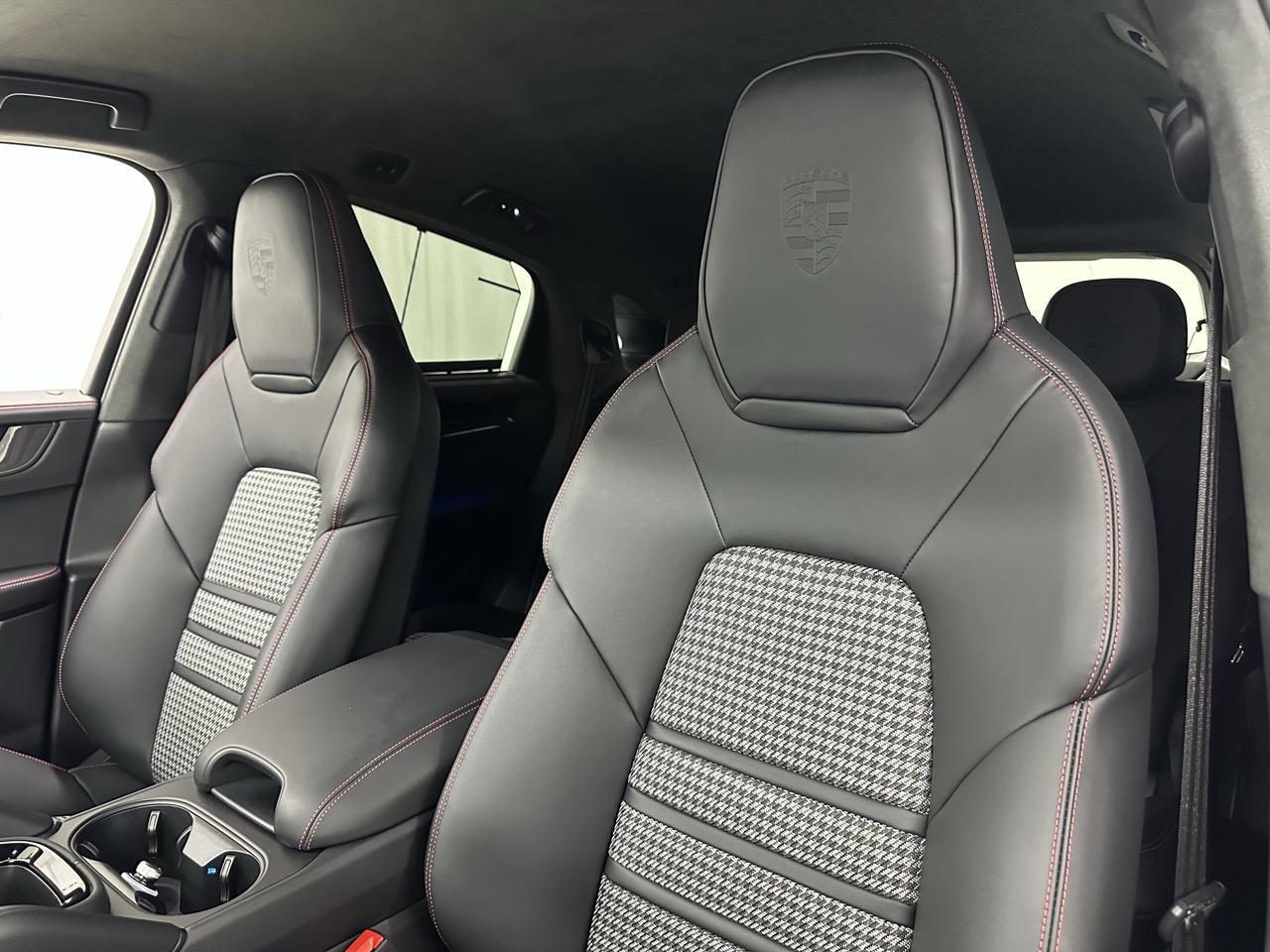 2025 Porsche Cayenne GTS Newark DE