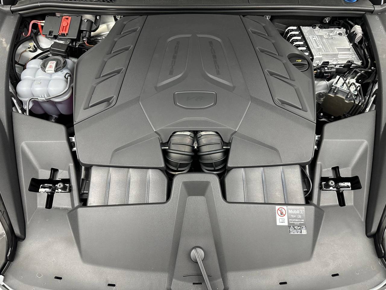 2025 Porsche Cayenne GTS Newark DE