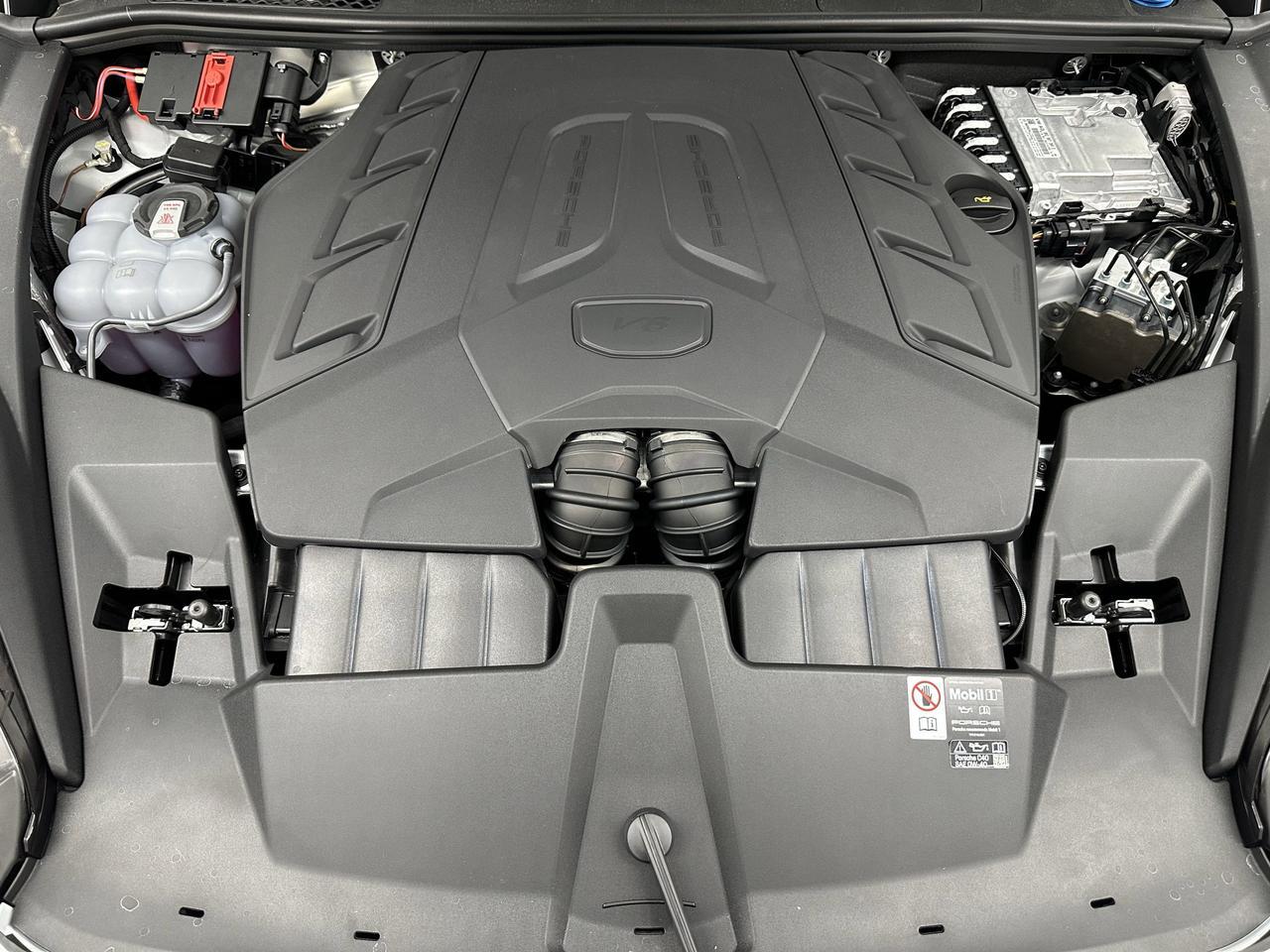 2025 Porsche Cayenne GTS Newark DE