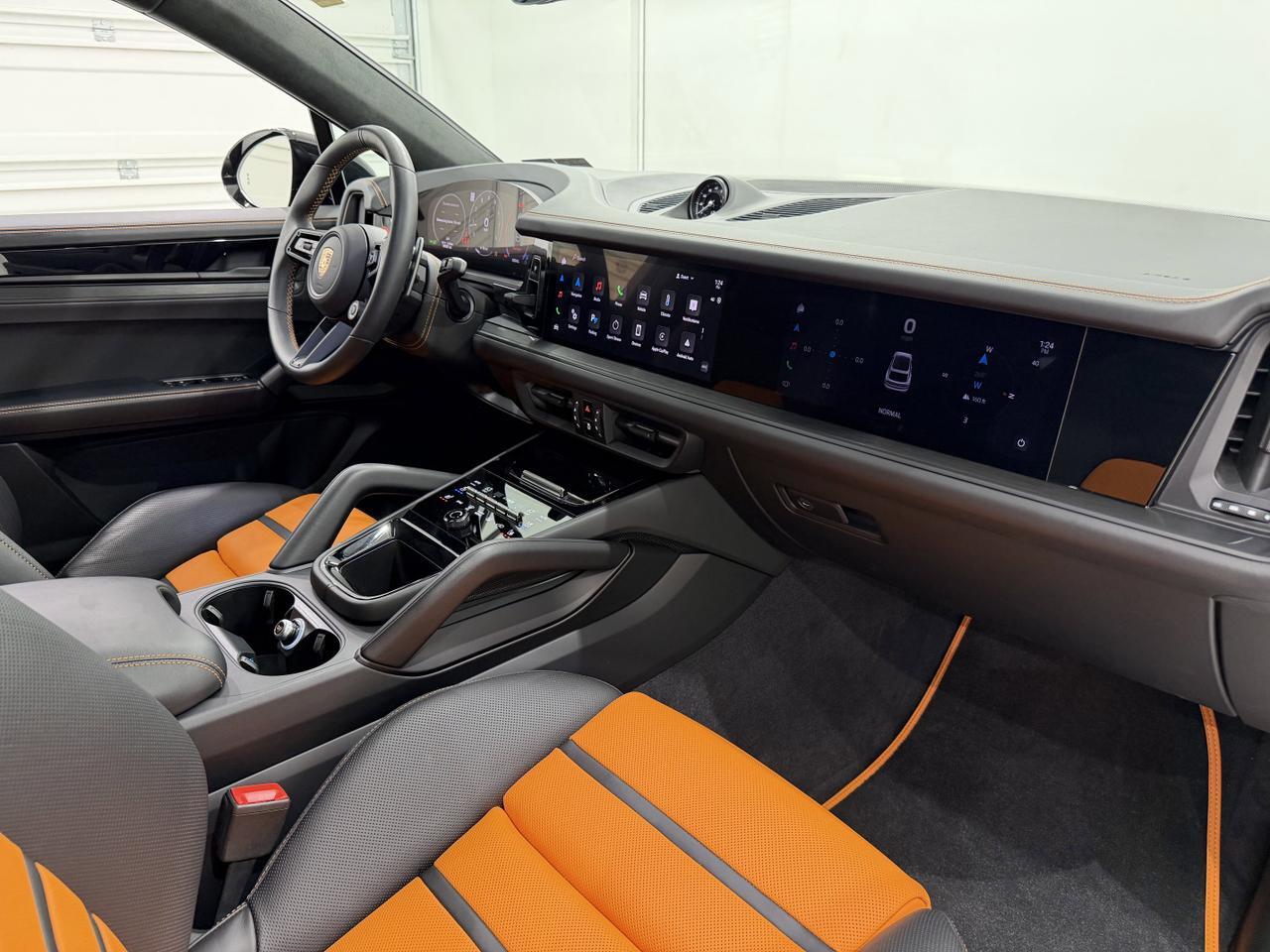 2025 Porsche Cayenne GTS Newark DE