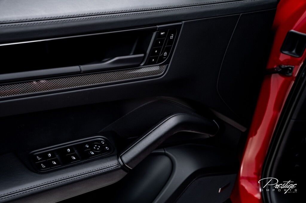 2025 Porsche Cayenne GTS North Miami Beach FL