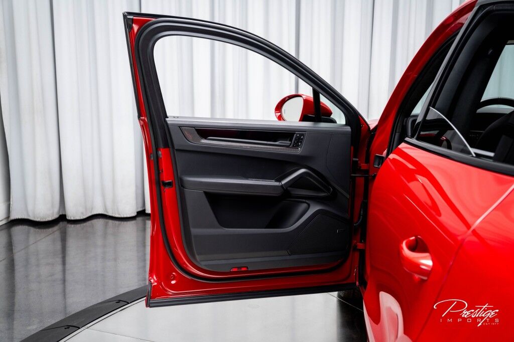 2025 Porsche Cayenne GTS North Miami Beach FL