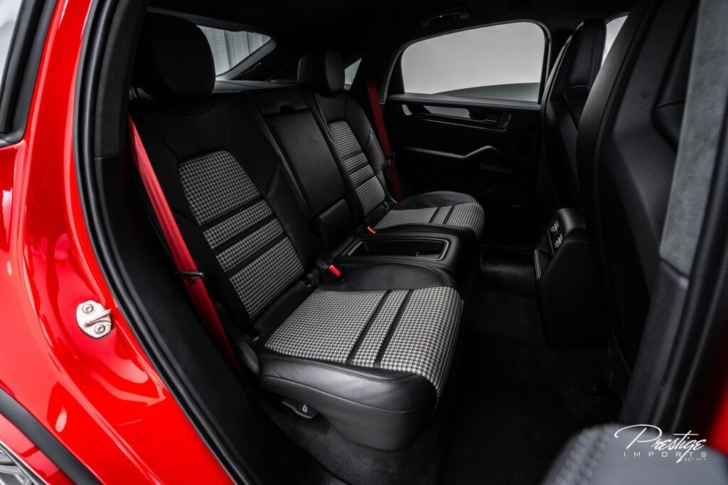 2025 Porsche Cayenne GTS North Miami Beach FL