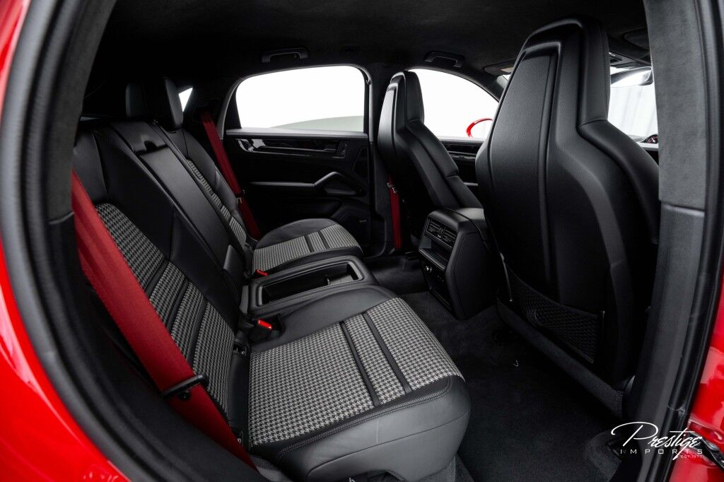 2025 Porsche Cayenne GTS North Miami Beach FL