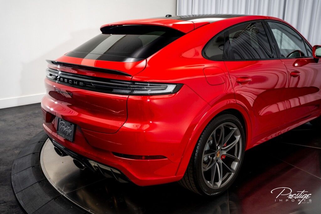 2025 Porsche Cayenne GTS North Miami Beach FL