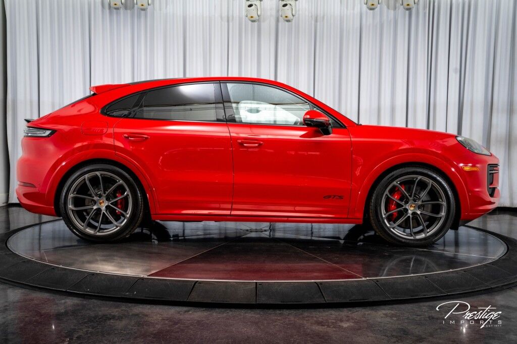 2025 Porsche Cayenne GTS North Miami Beach FL